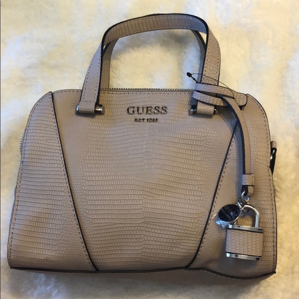 Guess bag